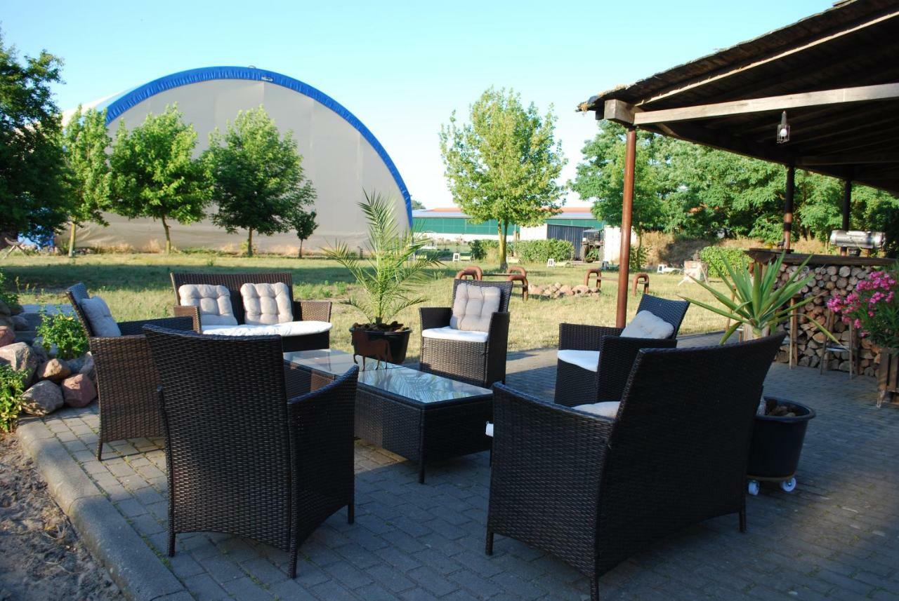 Ferienwohnung Auf Pferdehof Dreetz Esterno foto